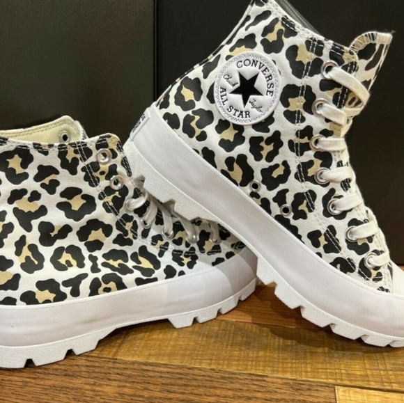 Converse CTAS Lugged Hi Top Platform Sneaker Leopard Various Sizes - Picture 4 of 13